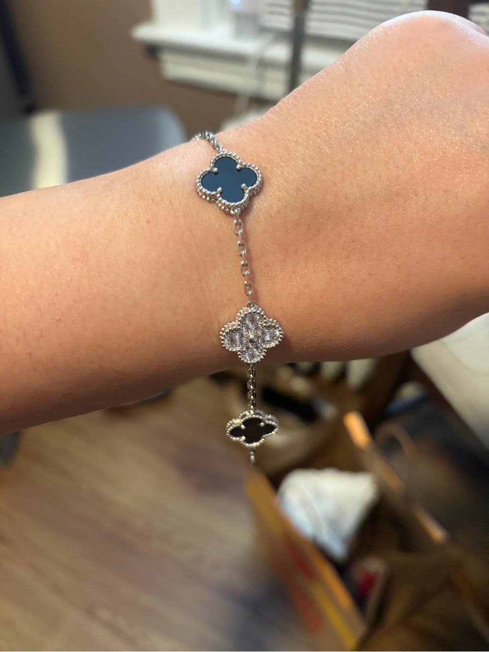 Pretty Silver-Tone Bracelet - Picture 2 of 3